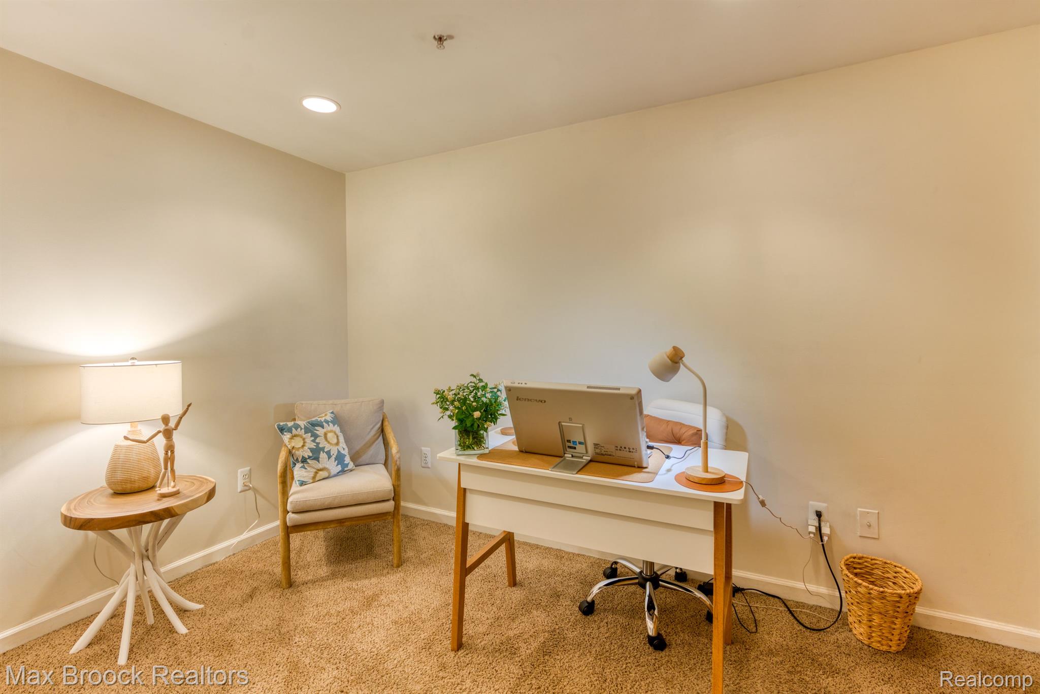 16834 Farmington Road Livonia, MI 48154 - Photo 20 of 24 Gallery Image 20