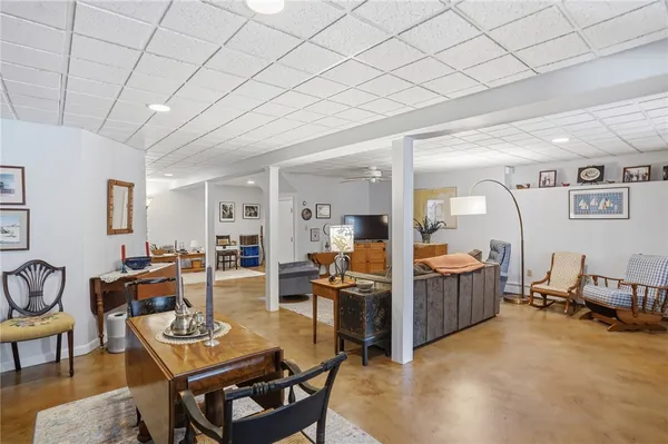 $795,000 | 479 Gravelly Hill Road, South Kingstown, RI 02879