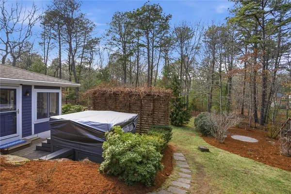 $795,000 | 479 Gravelly Hill Road, South Kingstown, RI 02879
