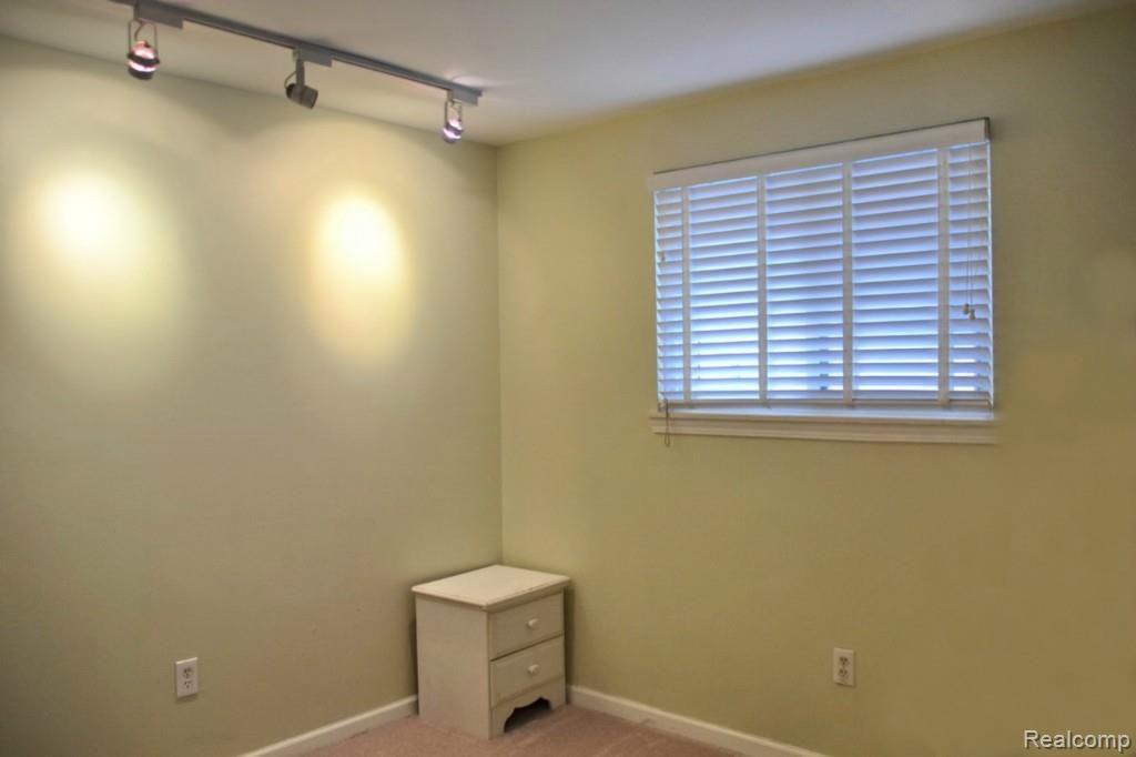 1767 Southfield Road, Unit 8 Birmingham, MI 48009 - Photo 14 of 20 Southfield1767_43.jpg