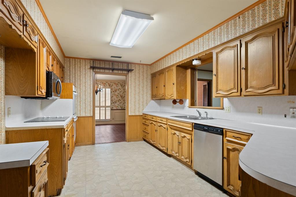 130 Surrey Trail Tyler, TX 75705 - Photo 12 of 40