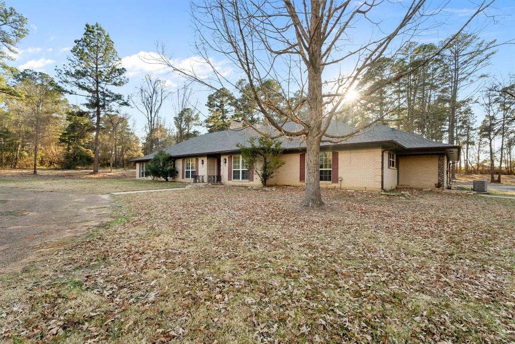 130 Surrey Trail Tyler, TX 75705 - Photo 4 of 40