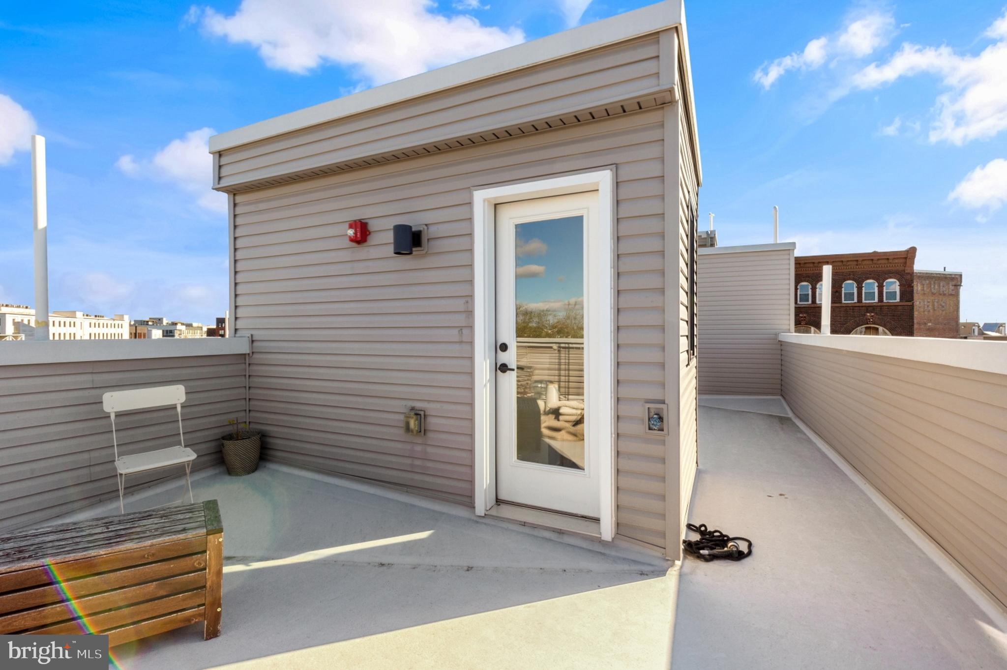 2212 North Front Street, Unit 5 Philadelphia, PA 19133 - Photo 21 of 25 a view of a terrace