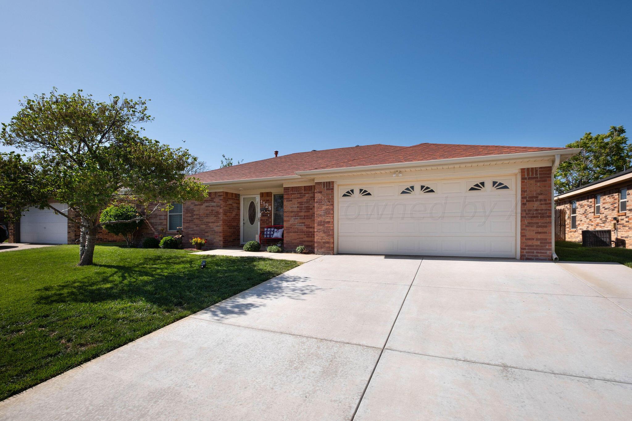 1128 Sugarloaf Drive Amarillo, TX 79110 - Photo 2 of 33 DSCF4648copy