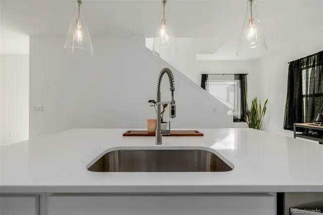 a close view of sink and tap