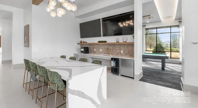 $1,405 | 2546 Perimeter Pointe Parkway, Unit 1B 1, Charlotte, NC 28208