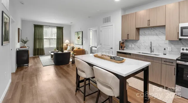 $1,405 | 2546 Perimeter Pointe Parkway, Unit 1B 1, Charlotte, NC 28208