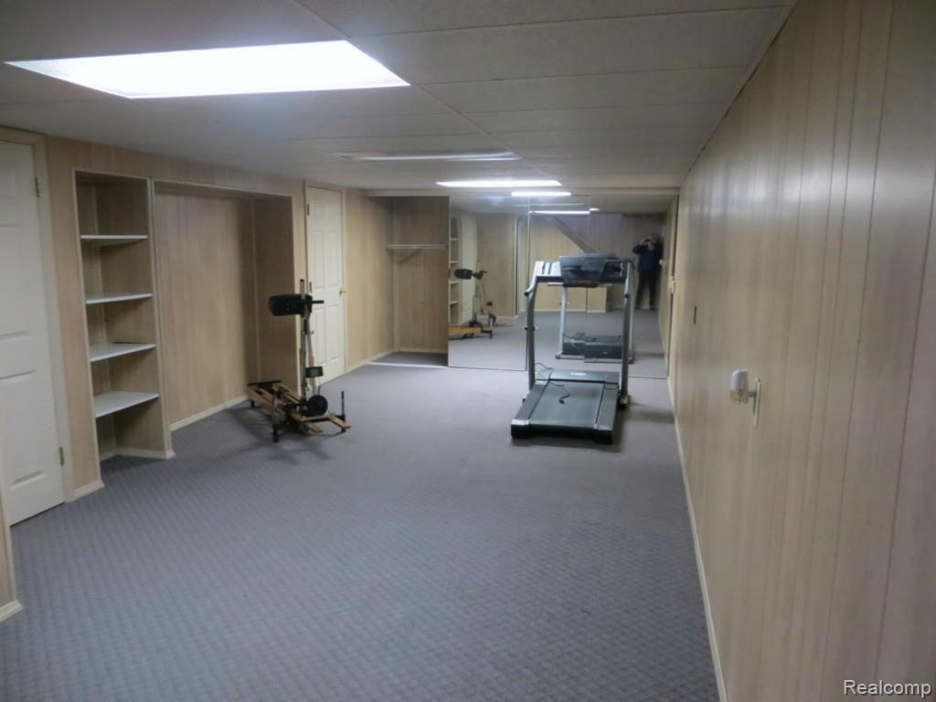 2424 East Cook Road Grand Blanc, MI 48439 - Photo 28 of 29 IMG_3957.jpg