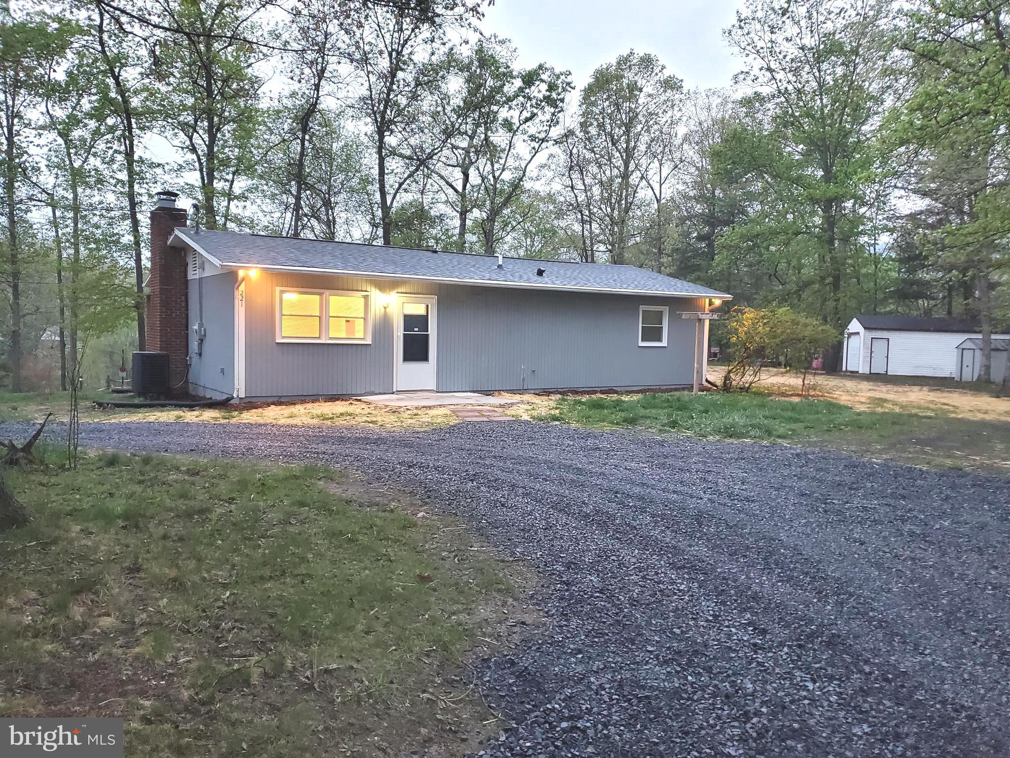 221 Hickory Road Front Royal, VA 22630 - Photo 1 of 23 Gallery Image 1