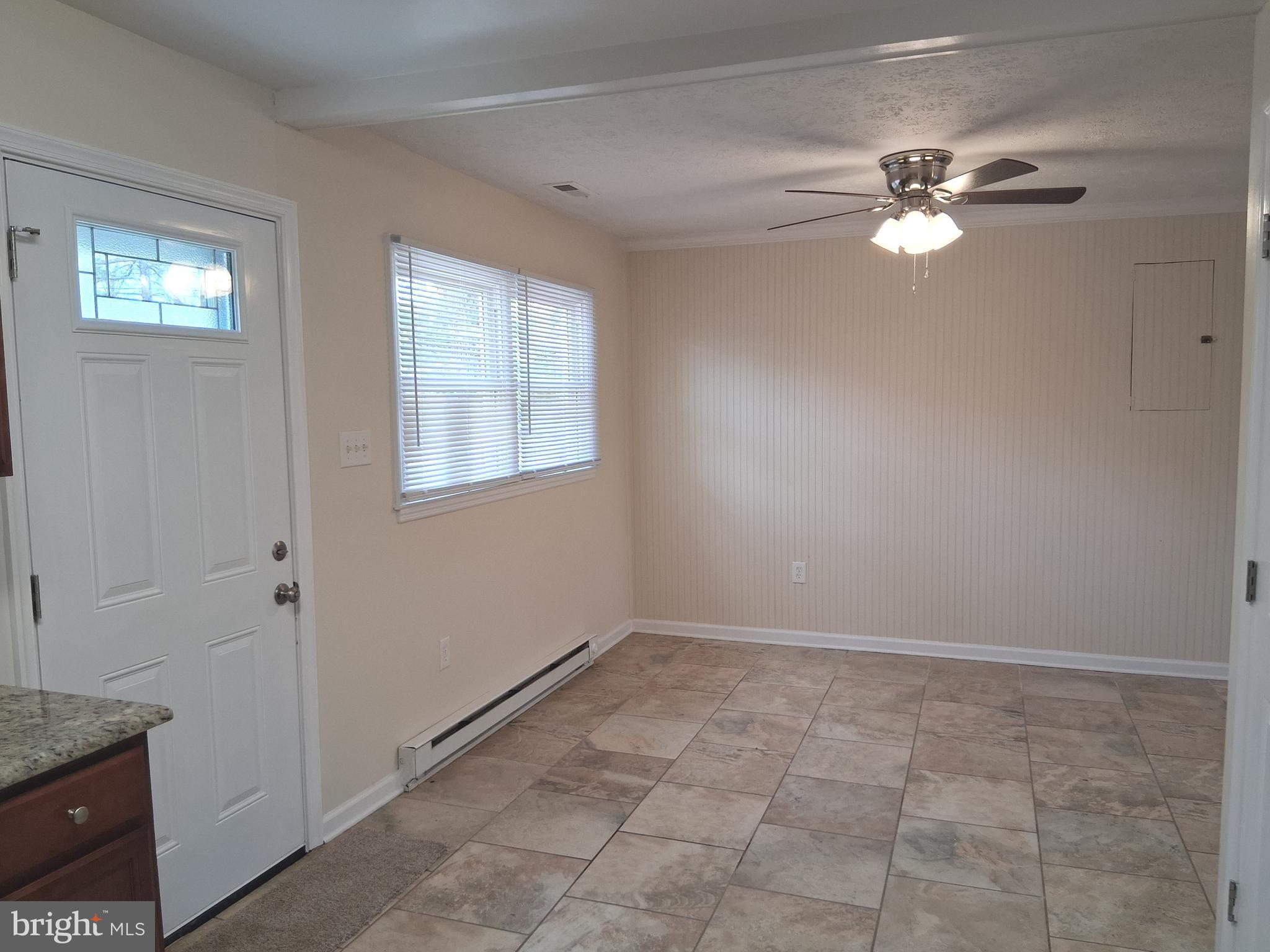 221 Hickory Road Front Royal, VA 22630 - Photo 3 of 23 Gallery Image 3