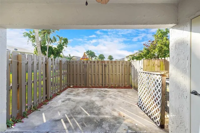 $440,000 | 1030 Northwest 107th Avenue, Unit 1030, Pembroke Pines, FL 33026