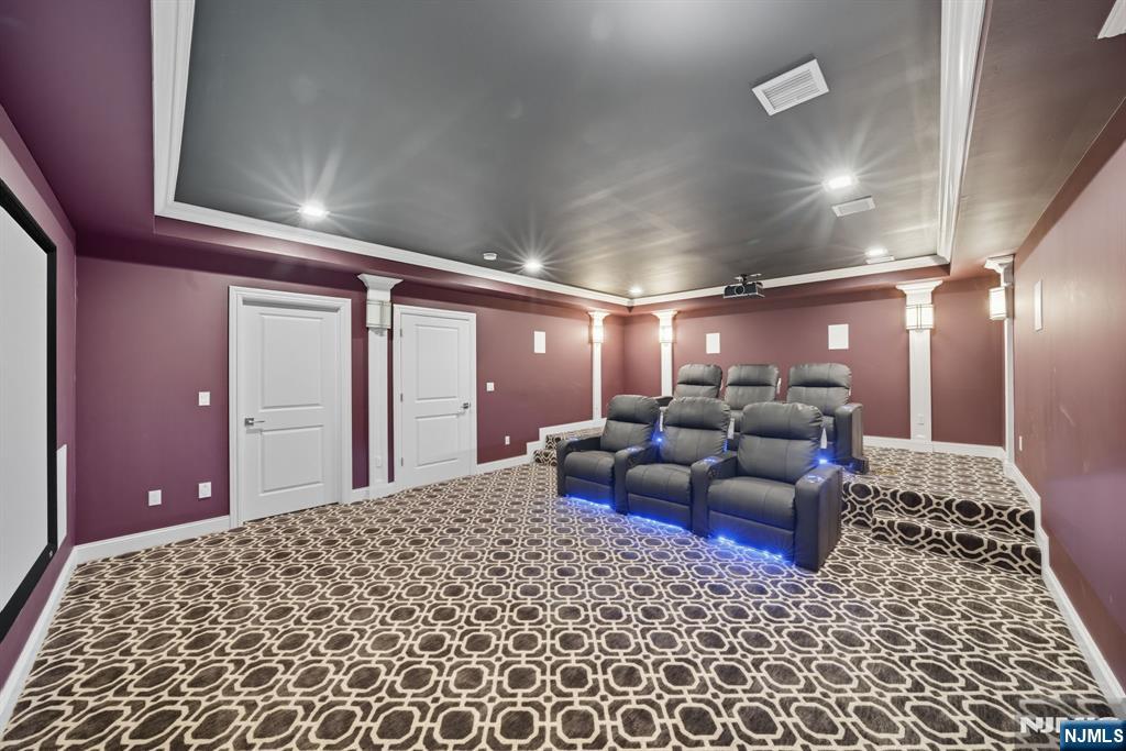 146 Stuart Street Paramus, NJ 07652 - Photo 36 of 45