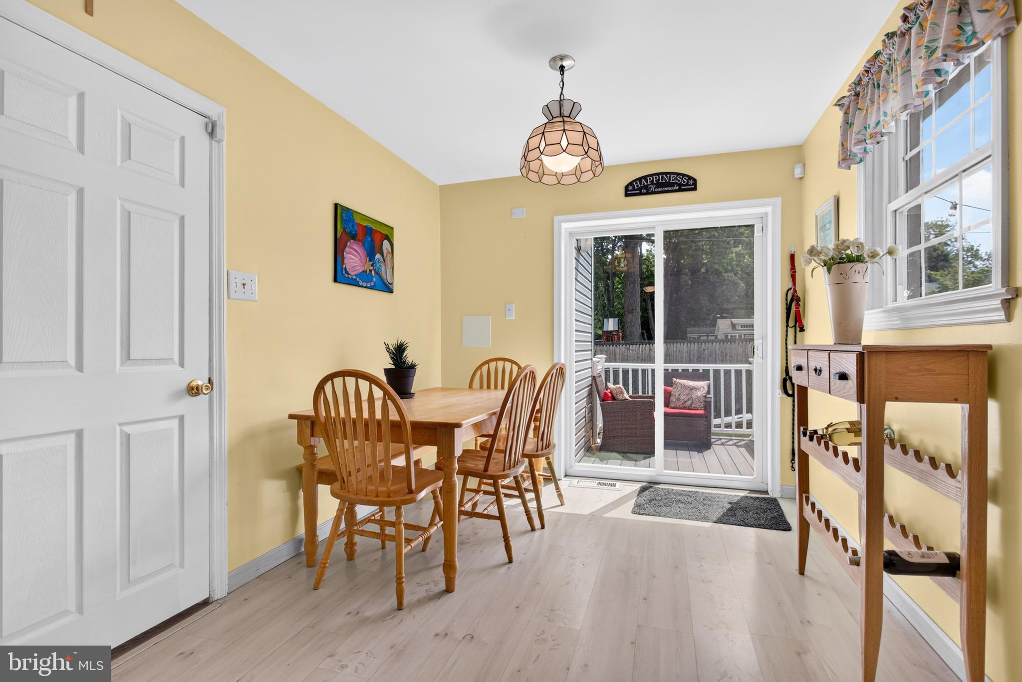 141 North Norwinden Drive Springfield, PA 19064 - Photo 12 of 42 Breakfast Nook