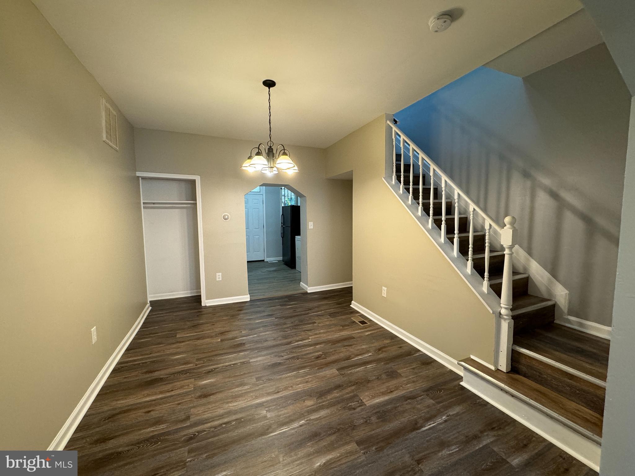 205 Furrow Street Baltimore, MD 21223 - Photo 4 of 17