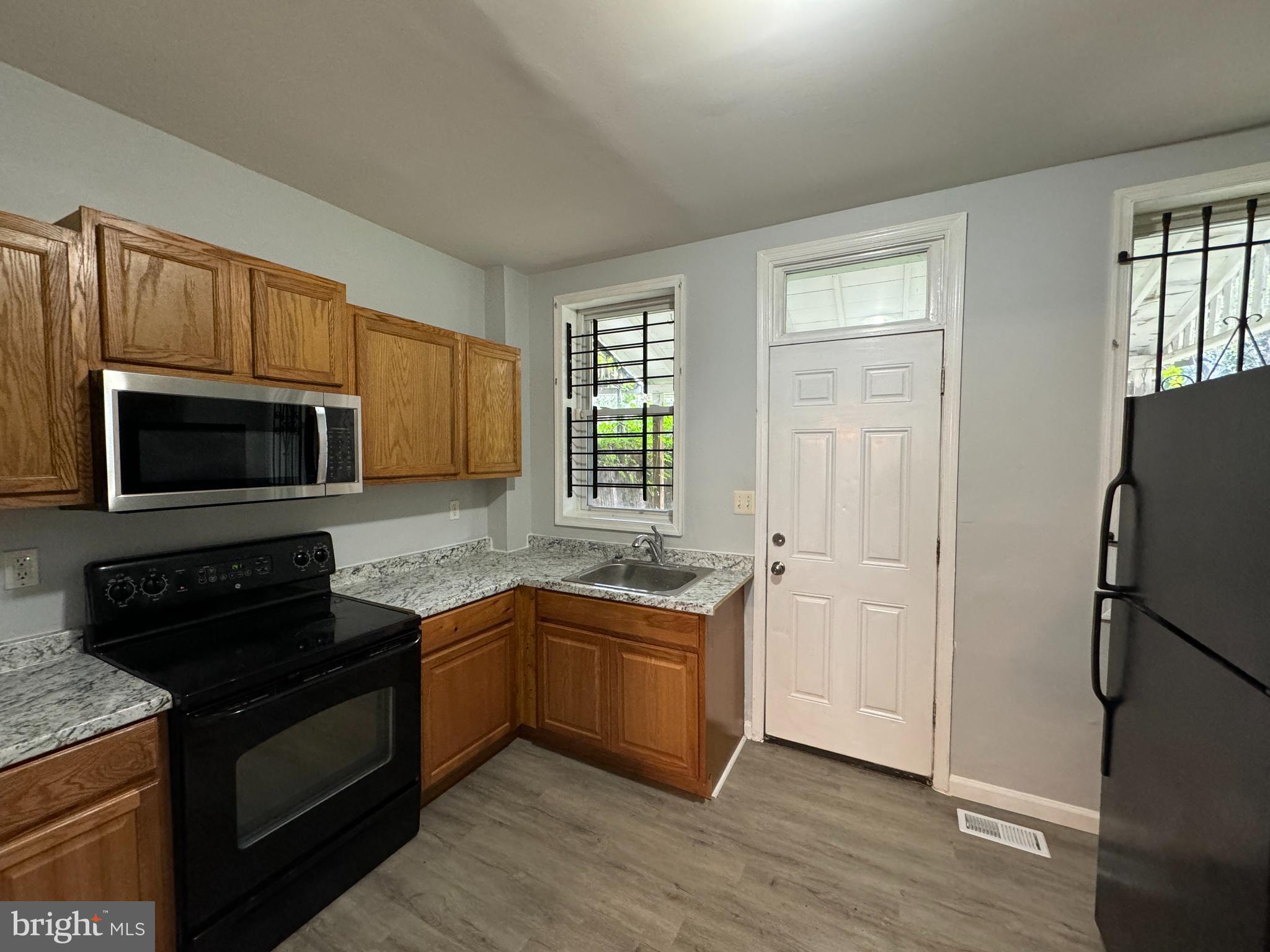 205 Furrow Street Baltimore, MD 21223 - Photo 6 of 17