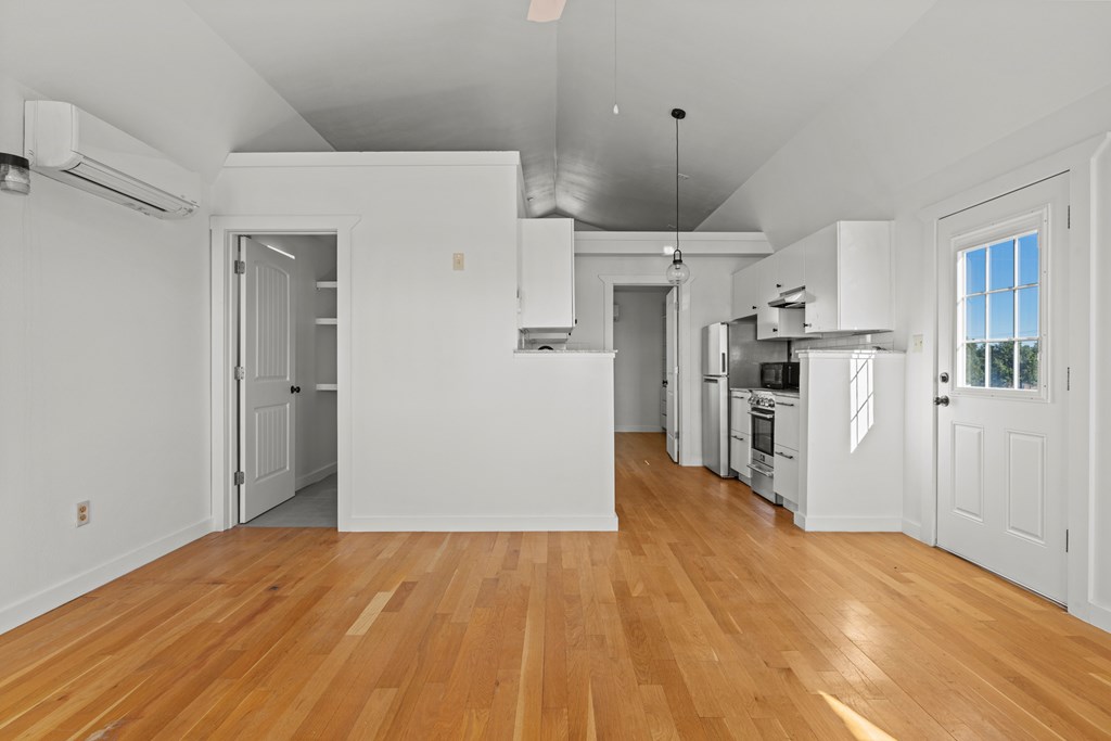 566 Rocky Road Hye, TX 78635 - Photo 11 of 31