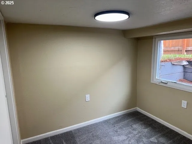 $329,500 | 317 17th Avenue, Longview, WA 98632