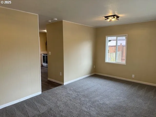 $329,500 | 317 17th Avenue, Longview, WA 98632