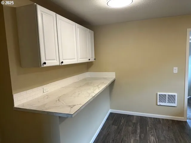 $329,500 | 317 17th Avenue, Longview, WA 98632