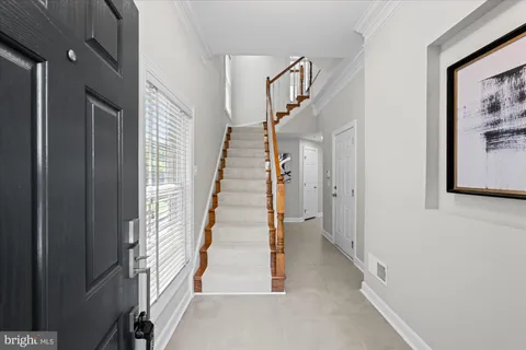 $1,200,000 | 5139 Brawner Place, Alexandria, VA 22304