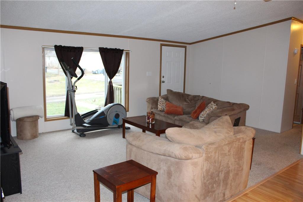 504 West High Street Pendleton, IN 46064 - Photo 3 of 13 Gallery Image 3