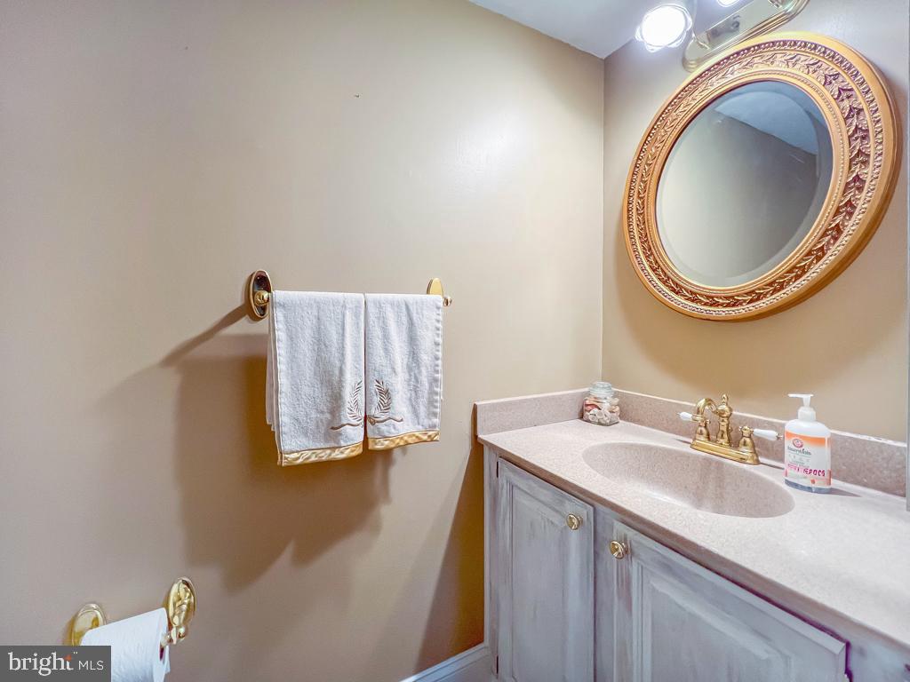 232 Aspen Road Yardley, PA 19067 - Photo 18 of 45 Half Bath