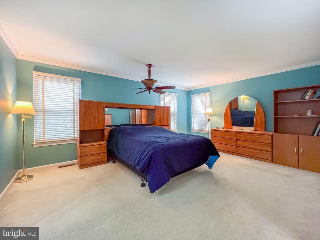 232 Aspen Road Yardley, PA 19067 - Photo 21 of 45 Primary Bedroom