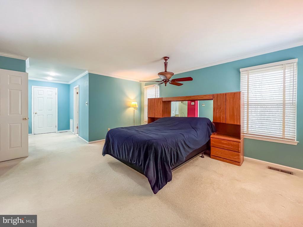 232 Aspen Road Yardley, PA 19067 - Photo 22 of 45 Spacious Primary Suite