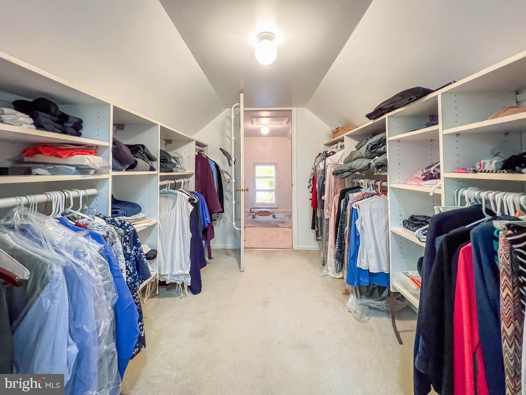 232 Aspen Road Yardley, PA 19067 - Photo 27 of 45 Walk-in Closet