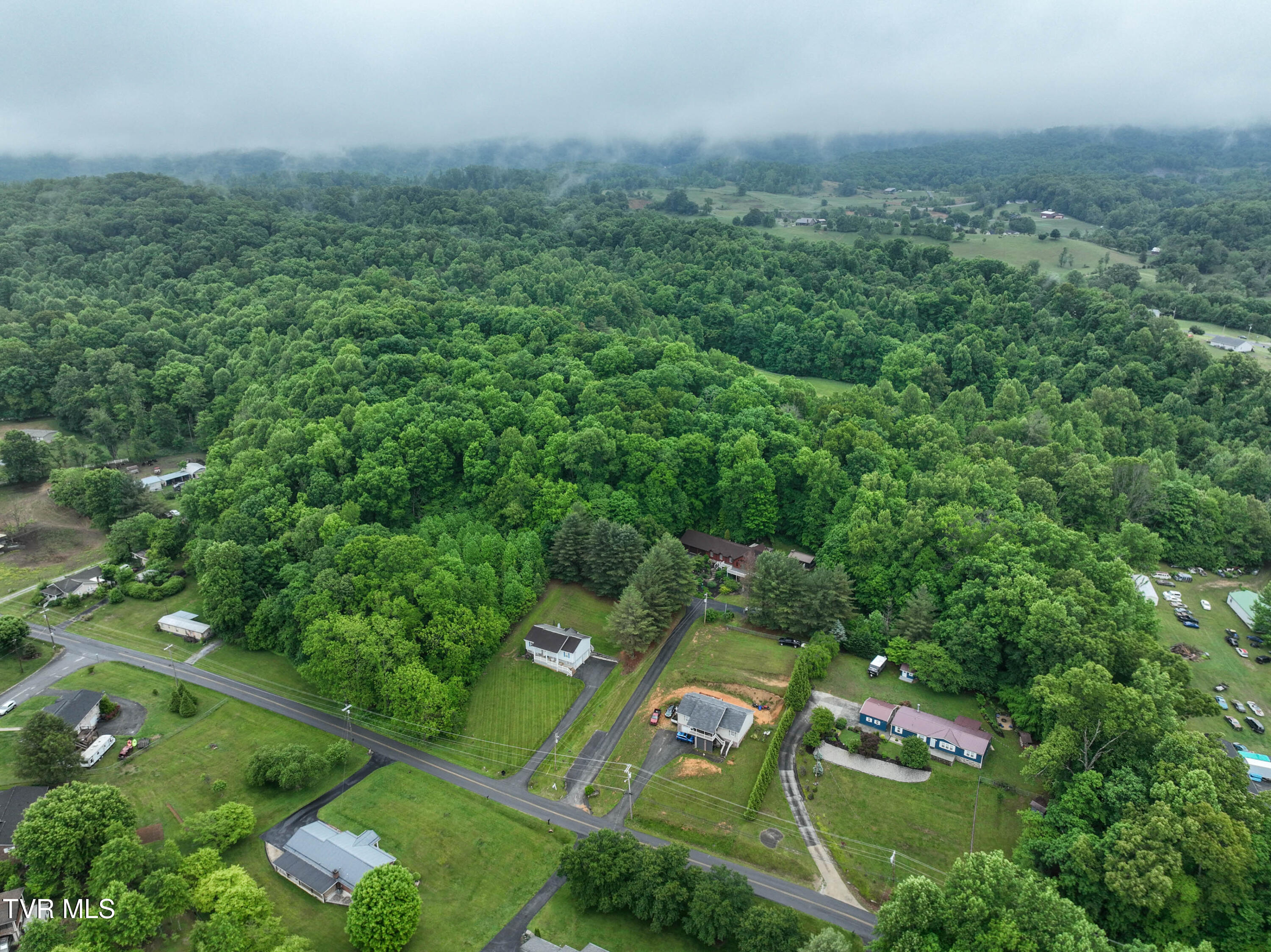 311 Big Springs Road Elizabethton, TN 37643 - Photo 88 of 92 311 Hidden Acres Drone PATTON-4