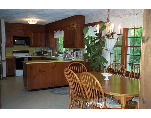 24 Ann Lees Road Harvard, MA 01451 - Photo 4 of 7