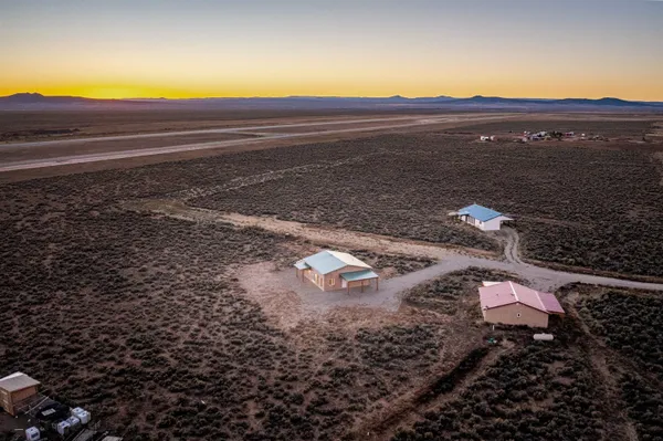 $375,000 | 5 Taeo Loop, El Prado, NM 87529