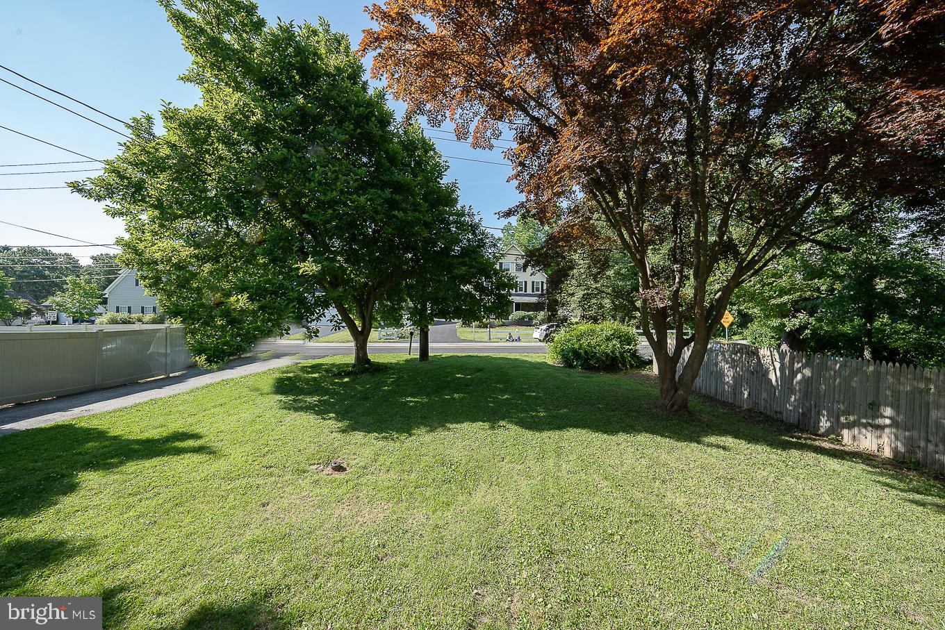 336 Old Lancaster Road Devon, PA 19333 - Photo 20 of 20 Front Yard
