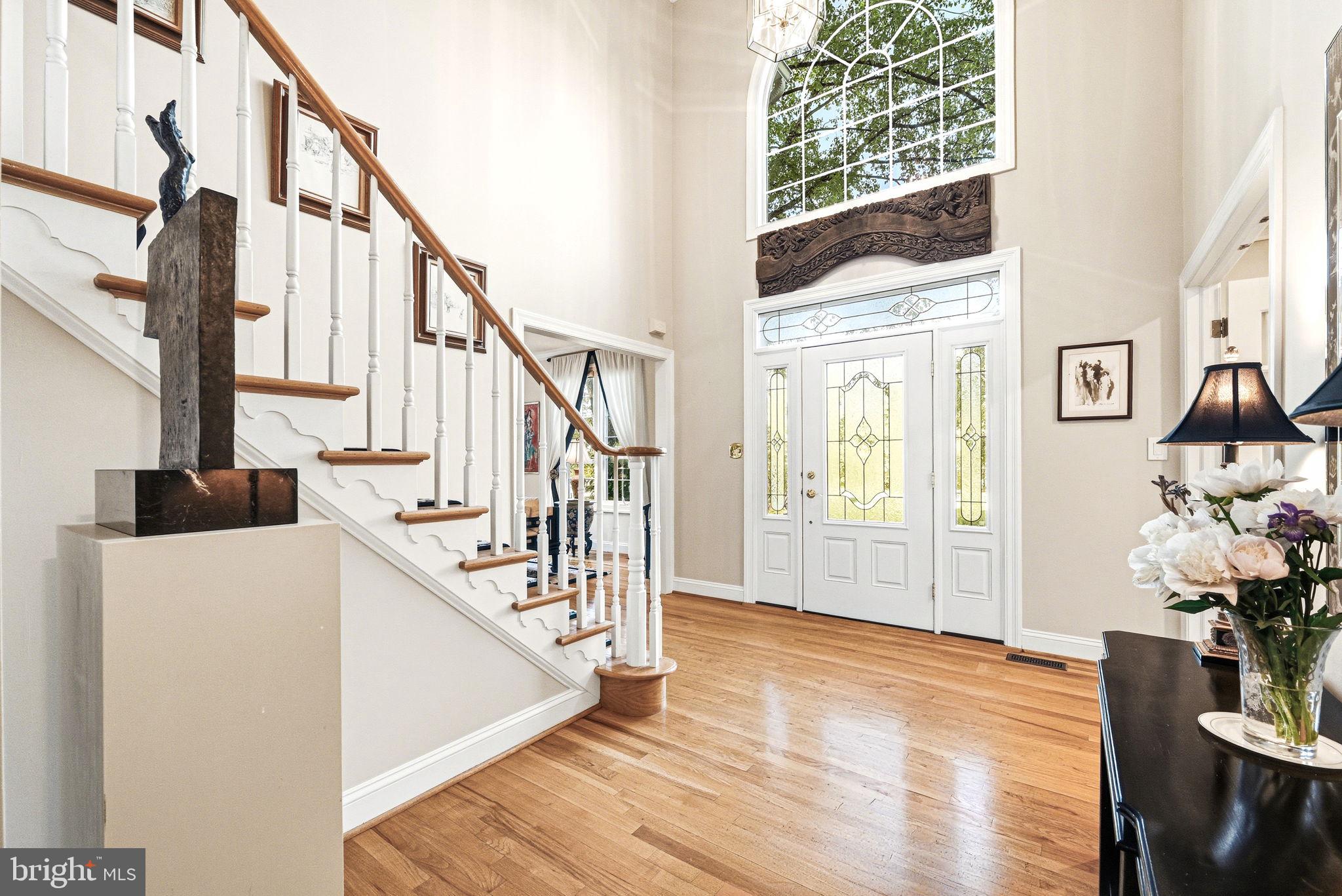 101 Ridings Boulevard Chadds Ford, PA 19317 - Photo 2 of 38 2 story Center Hall Foyer