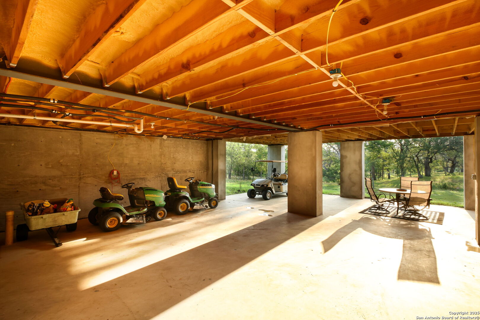 797 Glendale Road Spicewood, TX 78669 - Photo 33 of 48