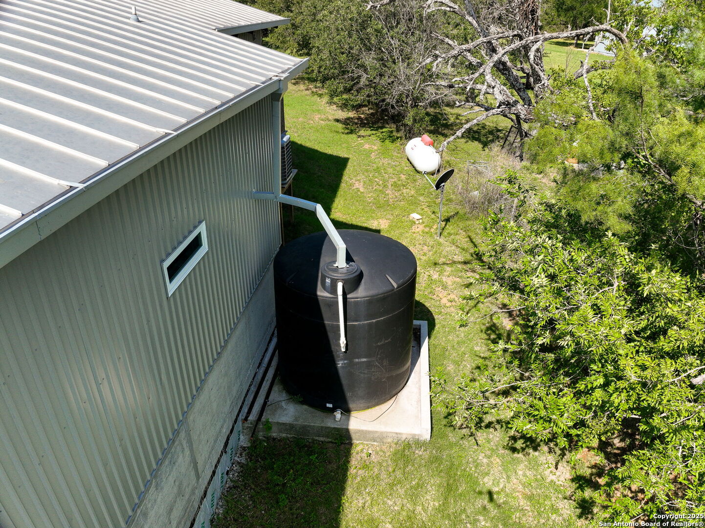 797 Glendale Road Spicewood, TX 78669 - Photo 42 of 48