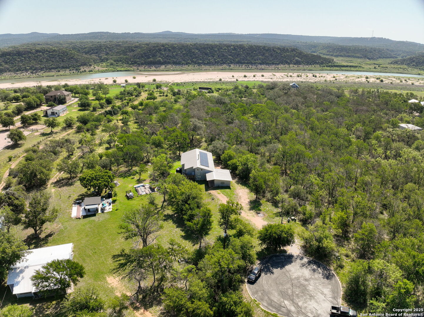 797 Glendale Road Spicewood, TX 78669 - Photo 46 of 48