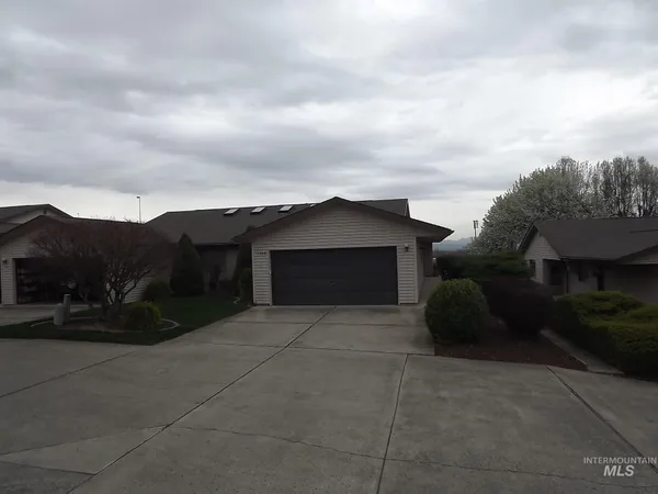 $319,000 | 1348 29th Street, Lewiston, ID 83501