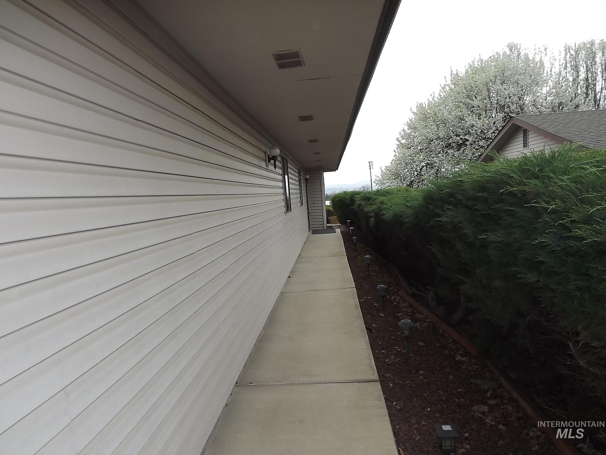 1348 29th Street Lewiston, ID 83501 - Photo 4 of 42