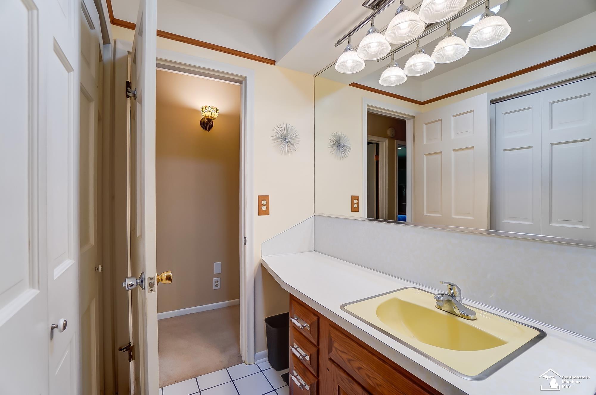 735 East Hurd Road Monroe, MI 48162 - Photo 31 of 51 50148743-2393da75-71e7-4085-a1e8-db7af8540967.JPG