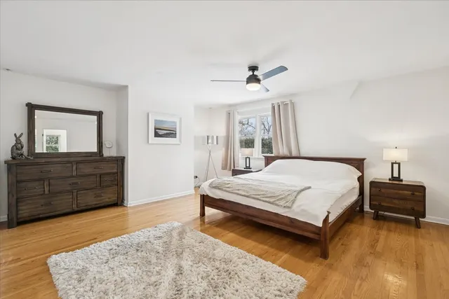 $7,500 | 825 Highview Terrace, Lake Forest, IL 60045