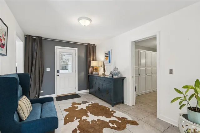 $7,500 | 825 Highview Terrace, Lake Forest, IL 60045