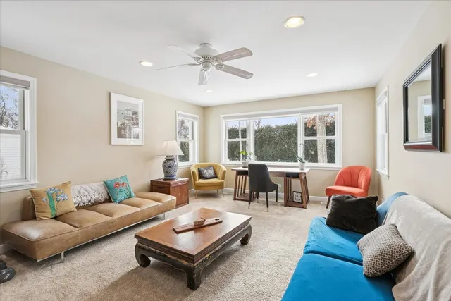 $7,500 | 825 Highview Terrace, Lake Forest, IL 60045