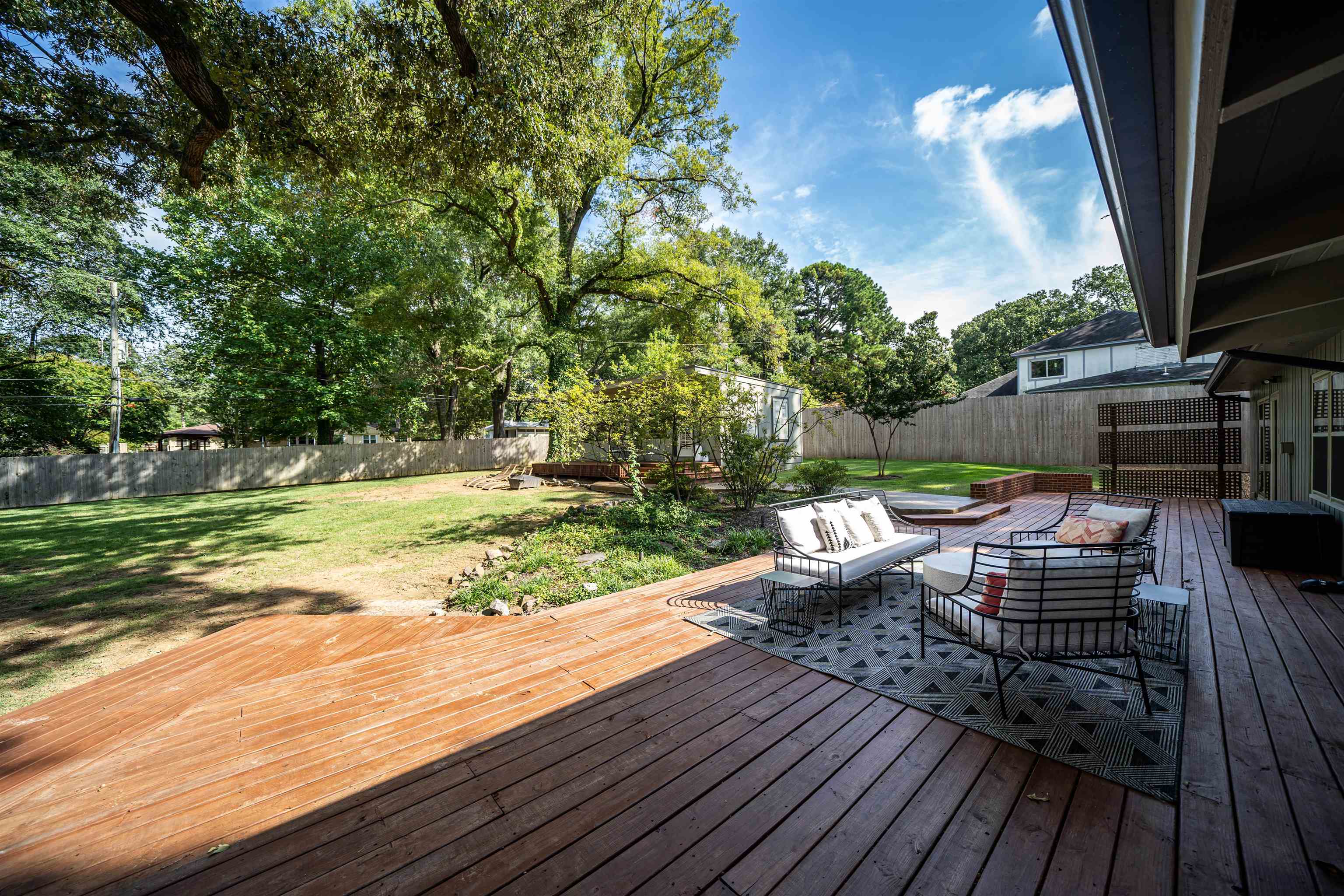 270 South Mendenhall Road Memphis, TN 38117 - Photo 13 of 16 Gallery Image 13
