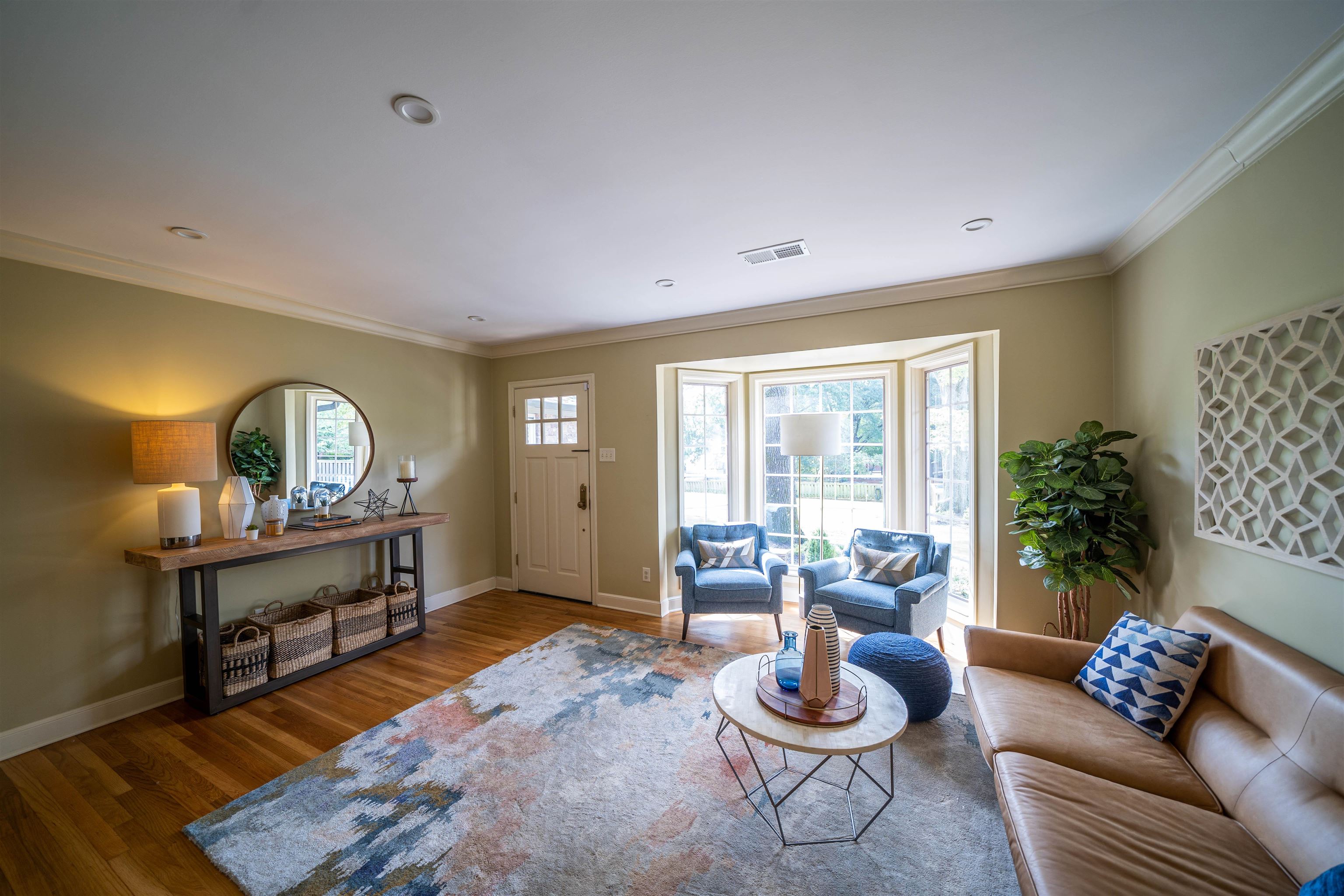 270 South Mendenhall Road Memphis, TN 38117 - Photo 3 of 16 Gallery Image 3