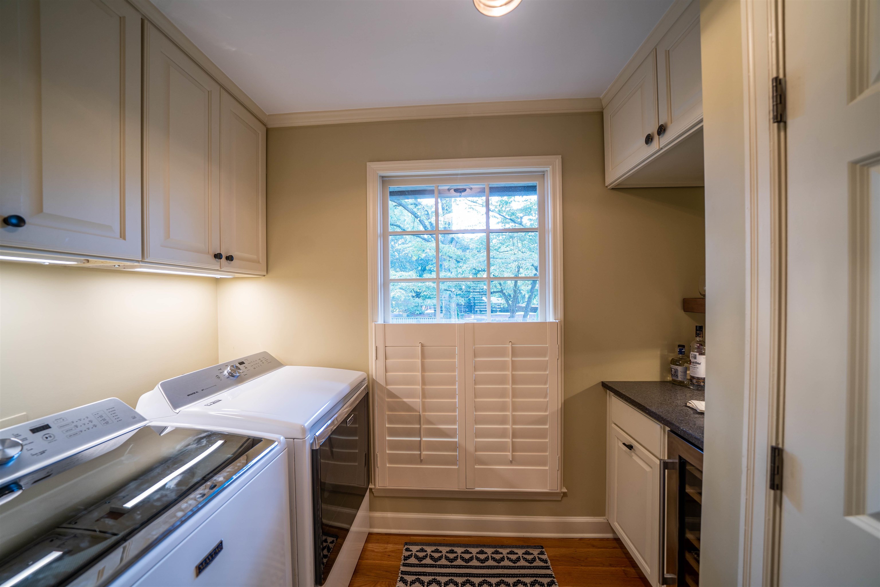 270 South Mendenhall Road Memphis, TN 38117 - Photo 4 of 16 Gallery Image 4