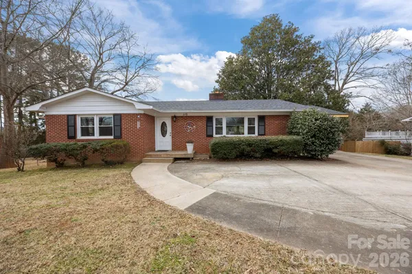 $350,000 | 275 Tanner Street, Rutherfordton, NC 28139