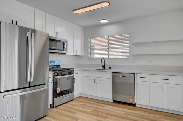 $2,040 | 8504 Manalang Road, Las Vegas, NV 89123