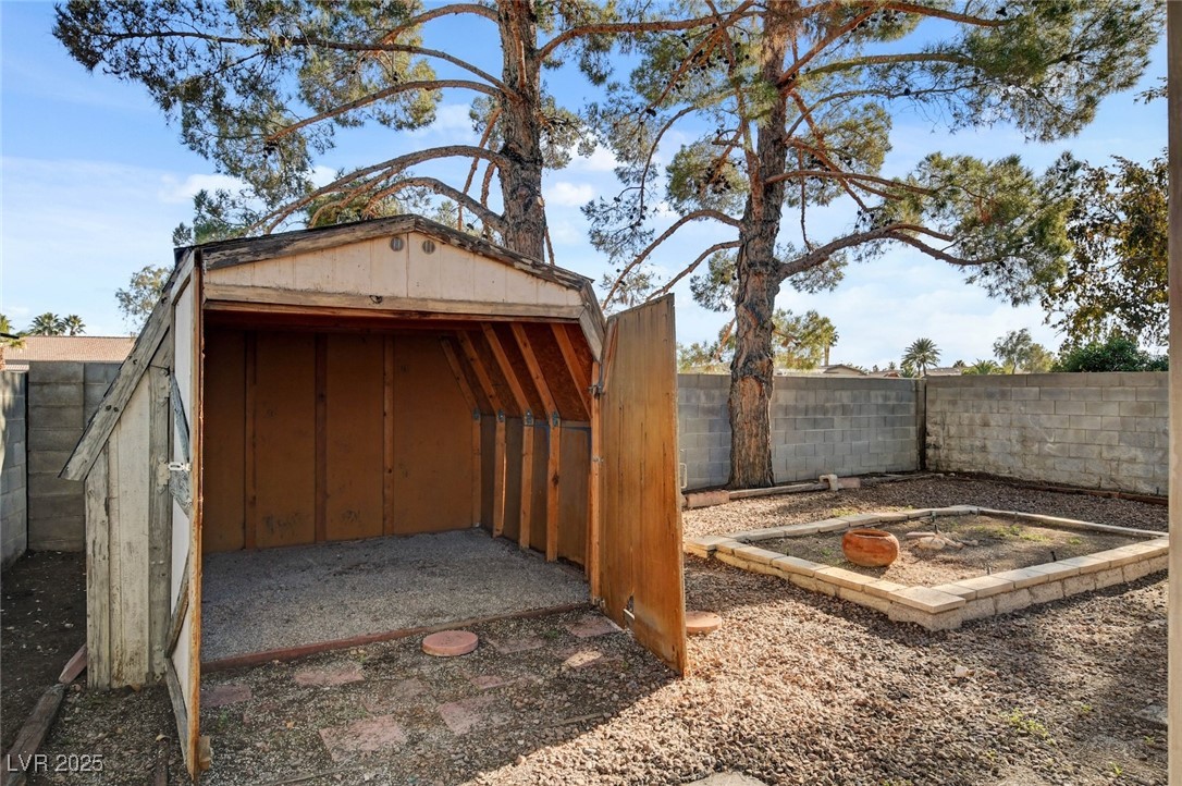 8504 Manalang Road Las Vegas, NV 89123 - Photo 37 of 37