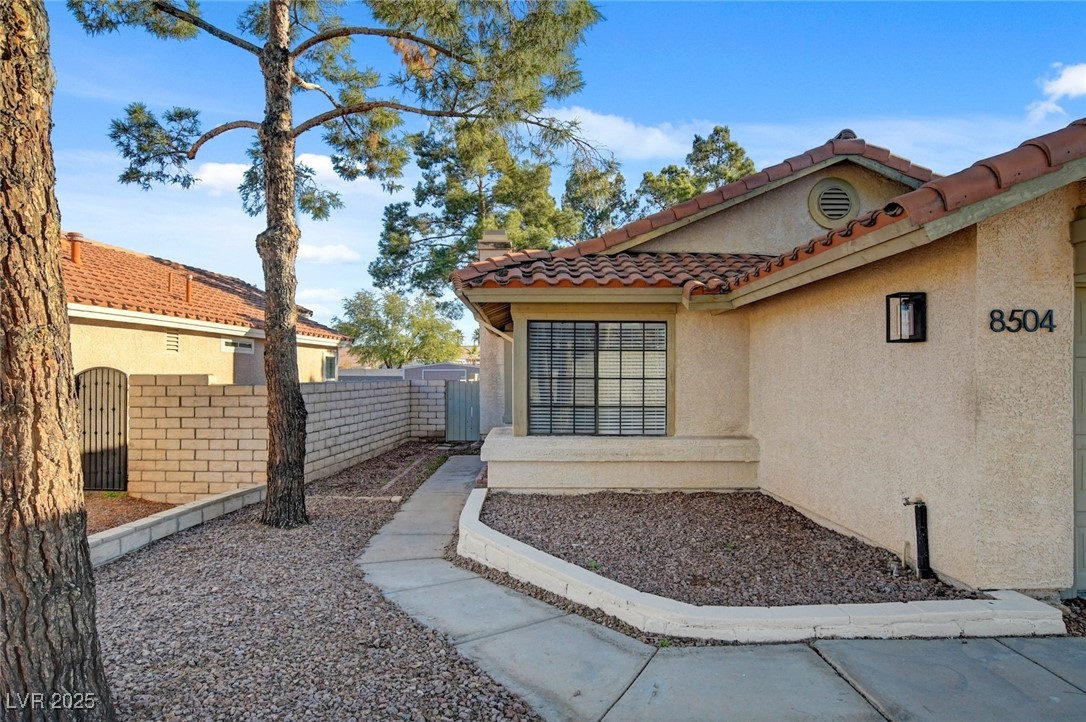 8504 Manalang Road Las Vegas, NV 89123 - Photo 4 of 37